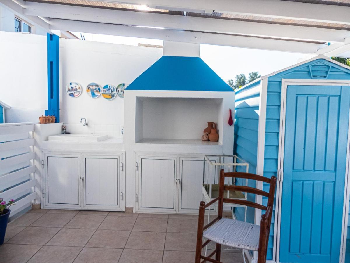Greek Island Style 2 Bedroom Villa With Pool Next To The Sea Larnaca Eksteriør billede
