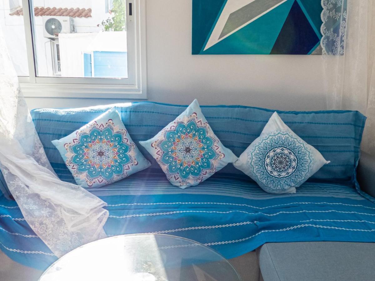 Greek Island Style 2 Bedroom Villa With Pool Next To The Sea Larnaca Eksteriør billede