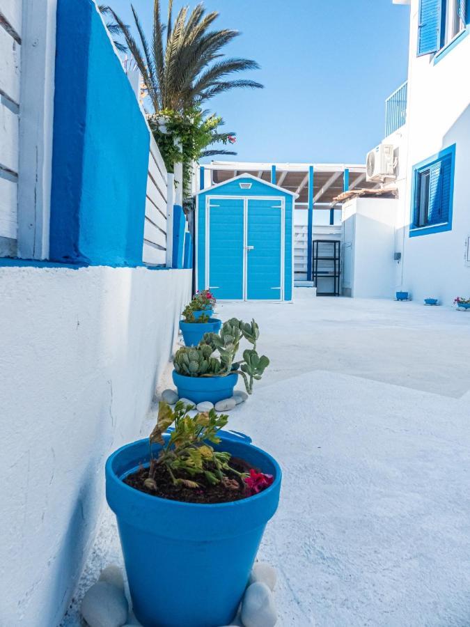 Greek Island Style 2 Bedroom Villa With Pool Next To The Sea Larnaca Eksteriør billede